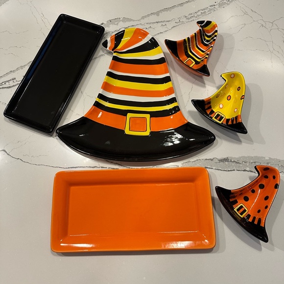 Halloween 6 Piece Entertainment Set.   New in Box - Picture 1 of 4